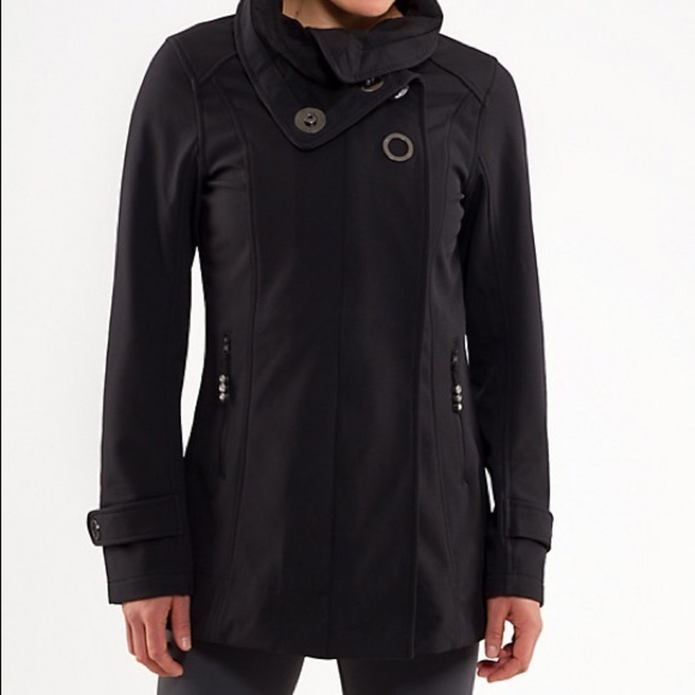 Lululemon Audrey trench coat